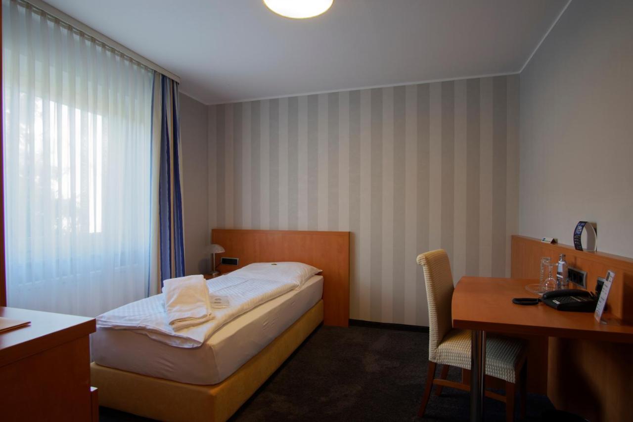 Lavital Sport- & Wellness Hotel Wesendorf Exteriör bild