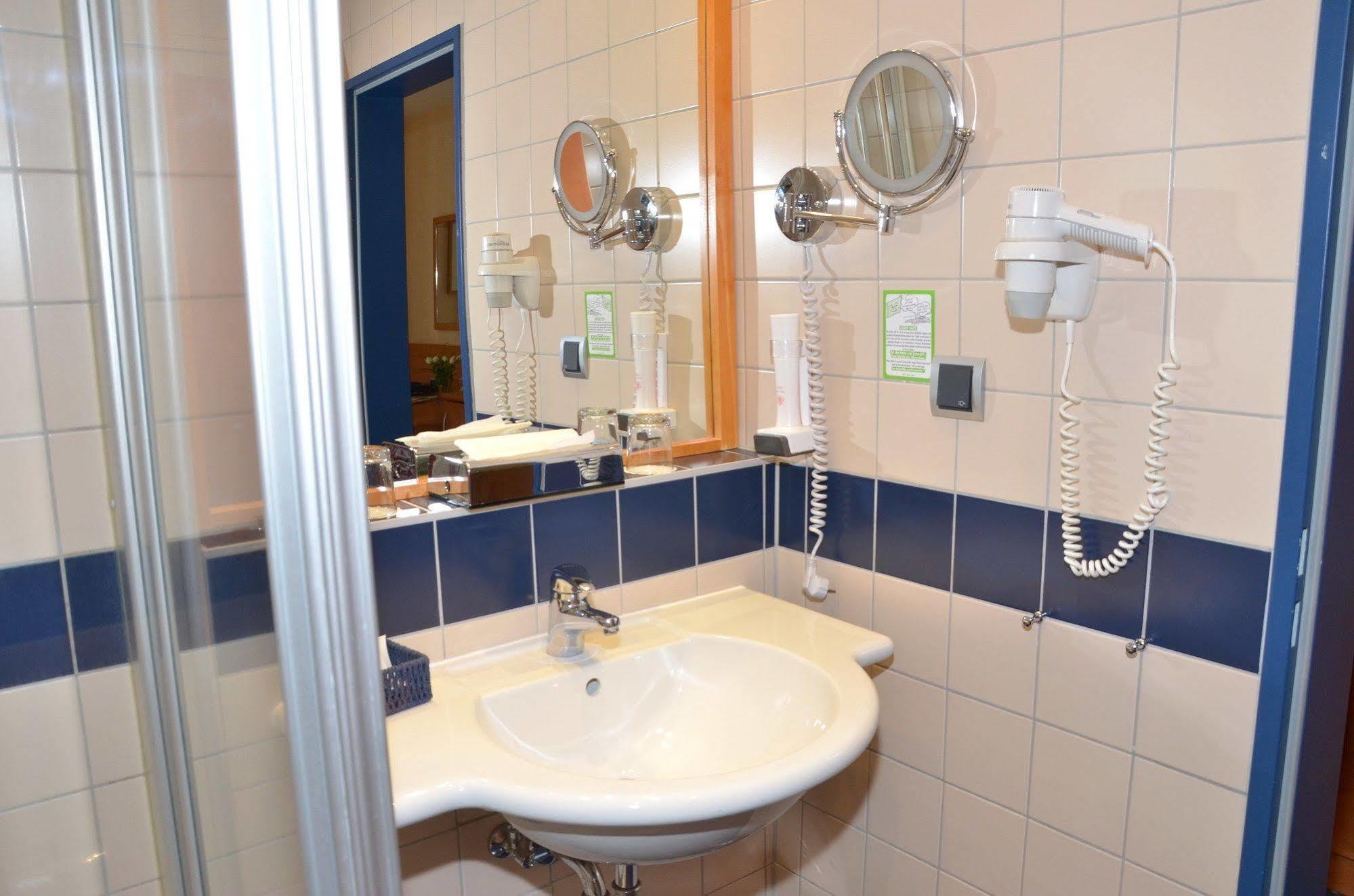 Lavital Sport- & Wellness Hotel Wesendorf Exteriör bild